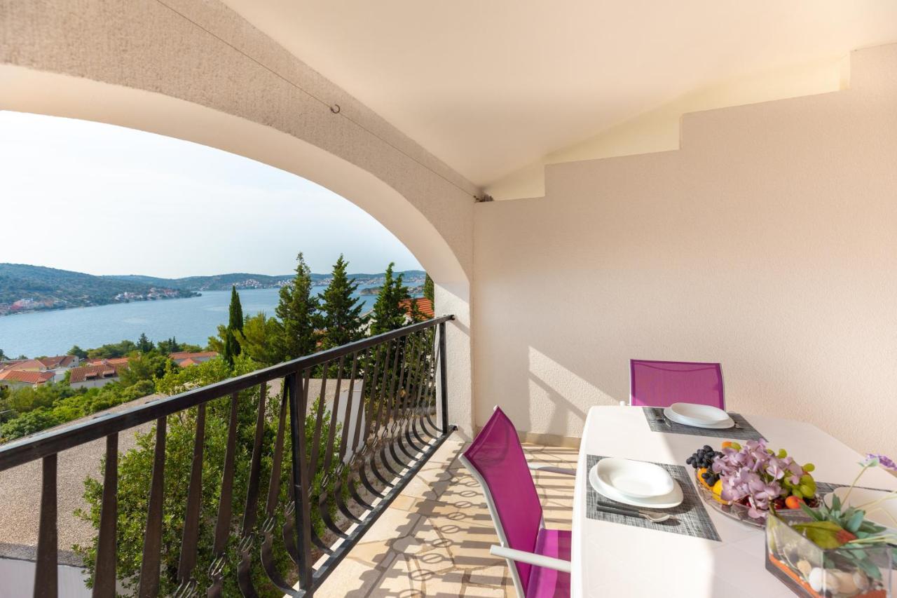 Apartments Villa Maja Rogoznica  Exterior foto